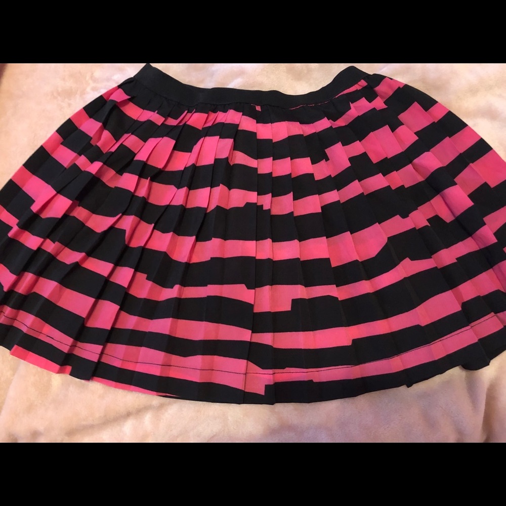Pleated stripe skirt from Nordstrom - XS